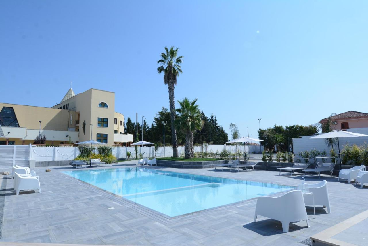 Hotel La Casa Di Frank à San Ferdinando di Puglia Extérieur photo